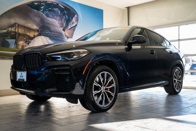 2022 BMW X6 M50i
