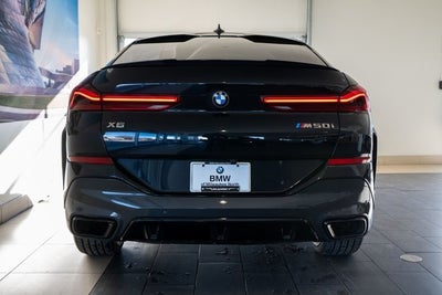 2022 BMW X6 M50i