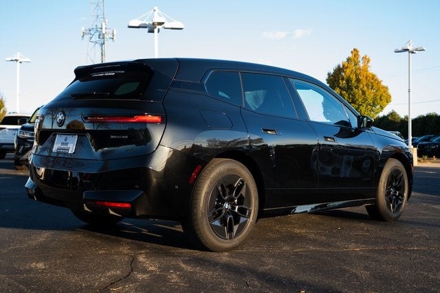 2026 BMW iX xDrive45