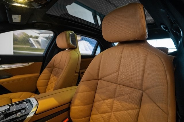 2026 BMW 7 Series 740i xDrive