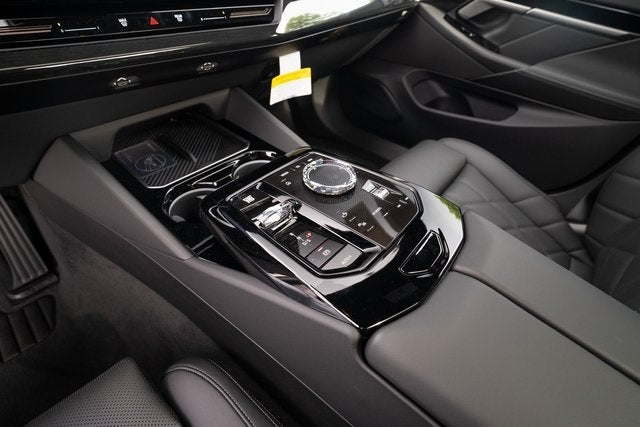 2026 BMW 5 Series 530i xDrive