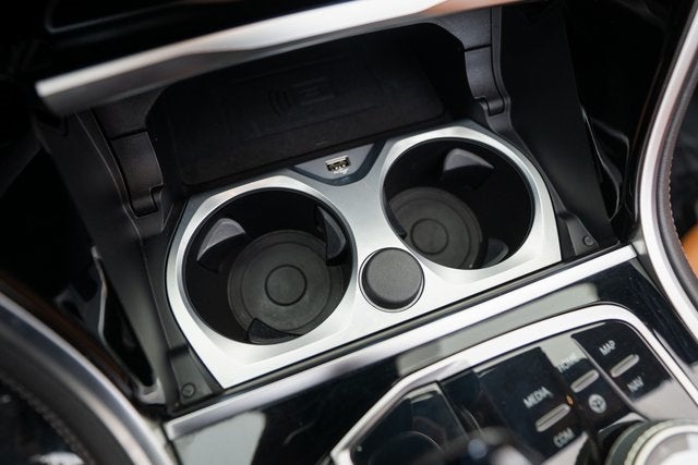 2023 BMW 8 Series 840i