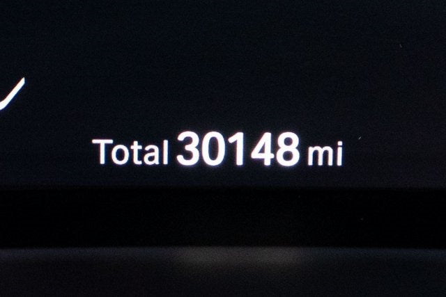 2023 BMW 8 Series 840i