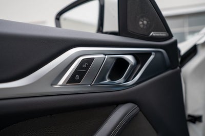 2025 BMW i4 xDrive40