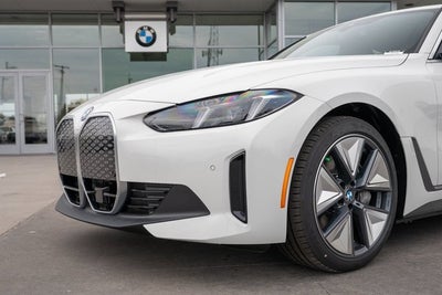 2025 BMW i4 xDrive40