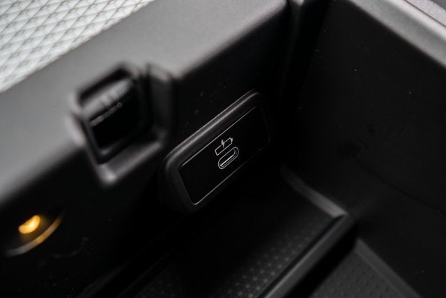 2025 BMW i4 xDrive40