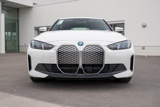 2025 BMW i4 xDrive40