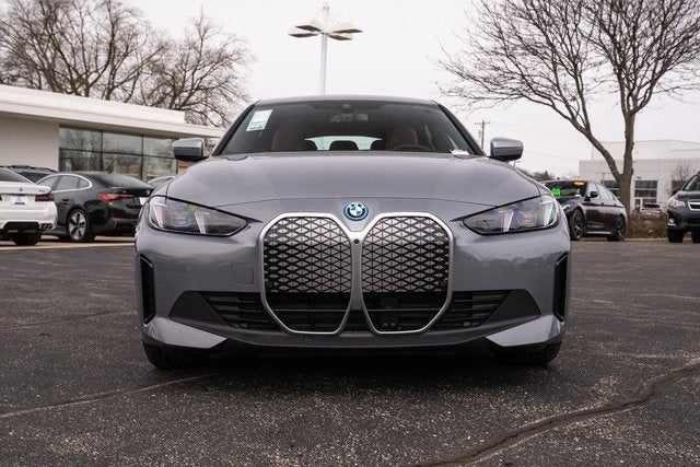 2025 BMW i4 xDrive40