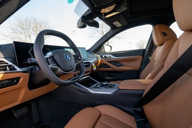 2025 BMW i4 xDrive40