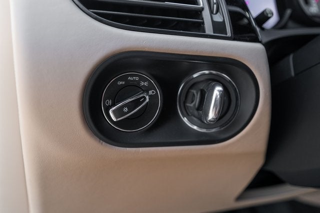 2019 Porsche Macan S