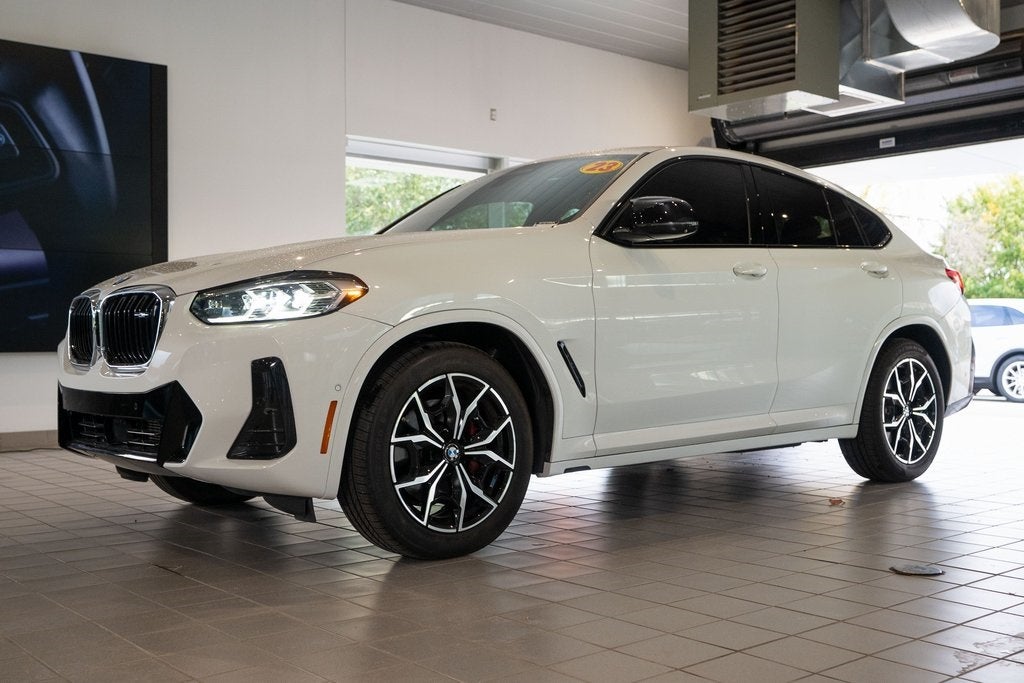 2023 BMW X4 M40i