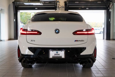 2023 BMW X4 M40i