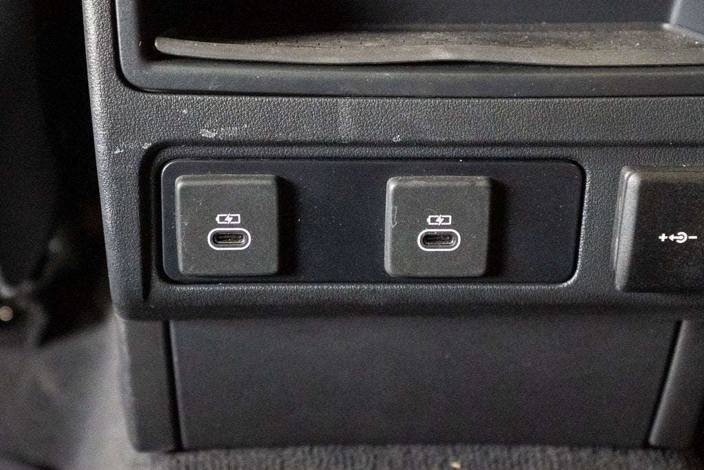 2024 Jaguar F-PACE P250 R-Dynamic S