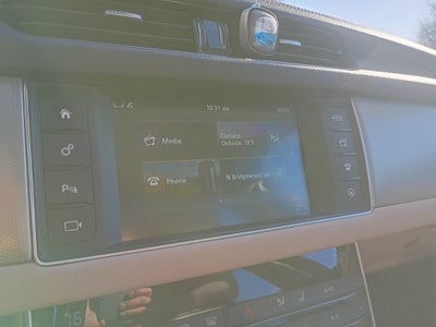 2017 Jaguar XF 35t Premium