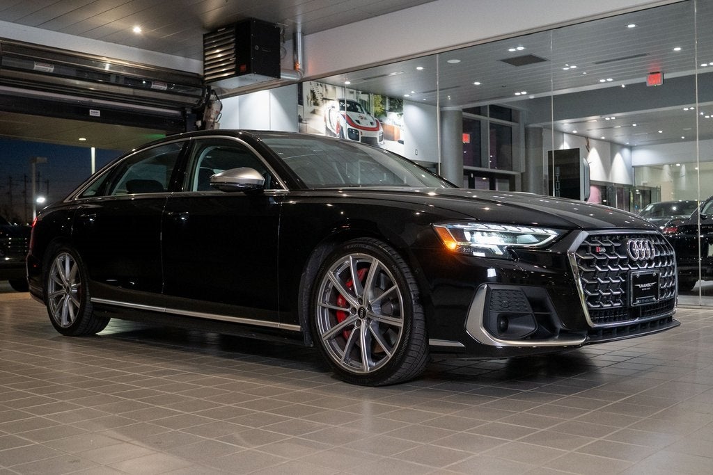 2022 Audi S8 4.0T quattro