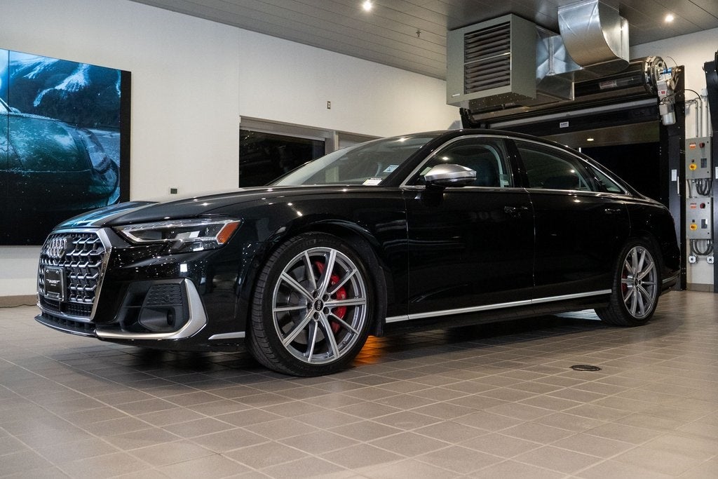2022 Audi S8 4.0T quattro