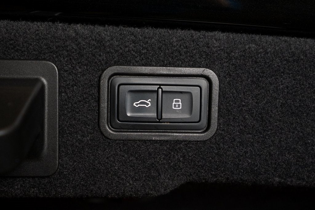 2022 Audi S8 4.0T quattro