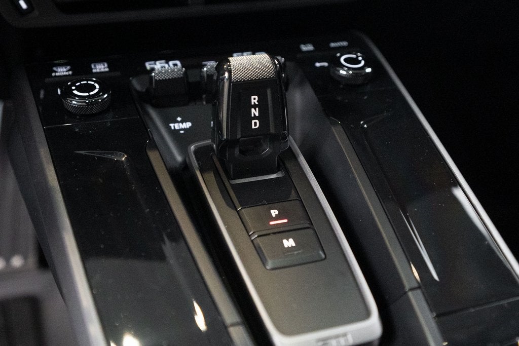 2025 Porsche 911 Carrera