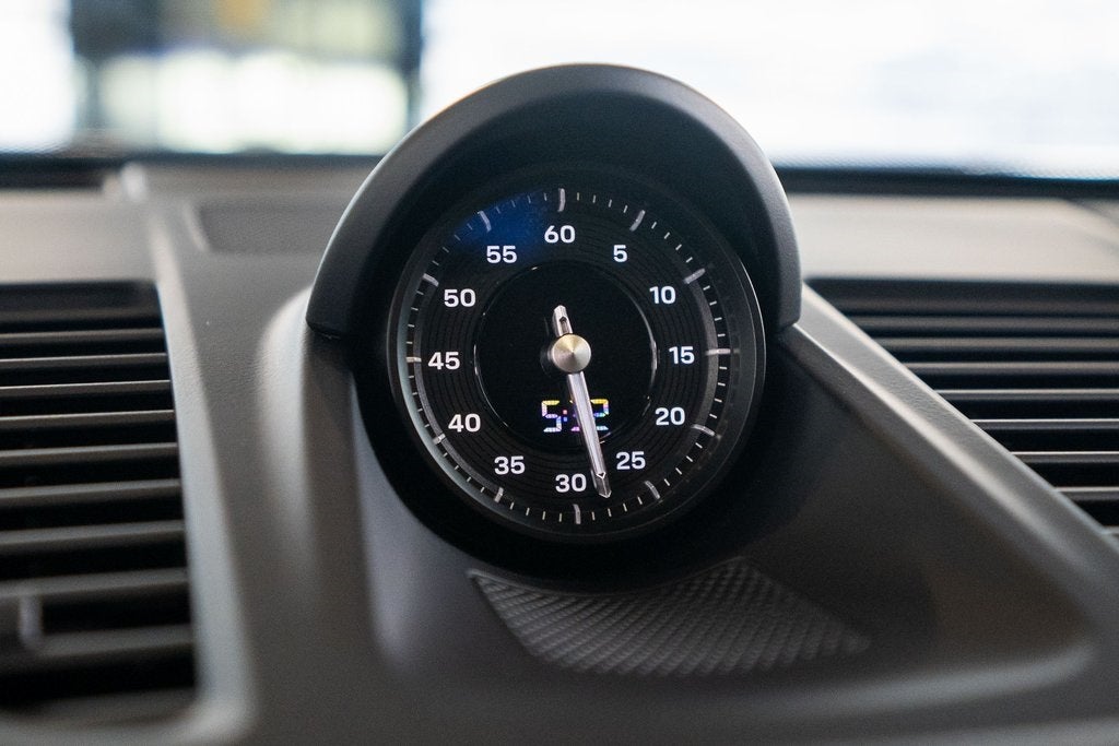 2025 Porsche 911 Carrera