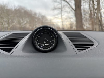 2023 Porsche Macan AWD