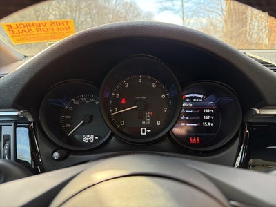 2025 Porsche Macan AWD