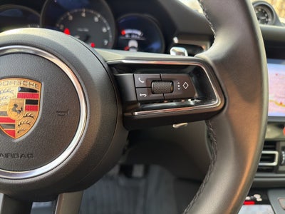 2025 Porsche Macan AWD