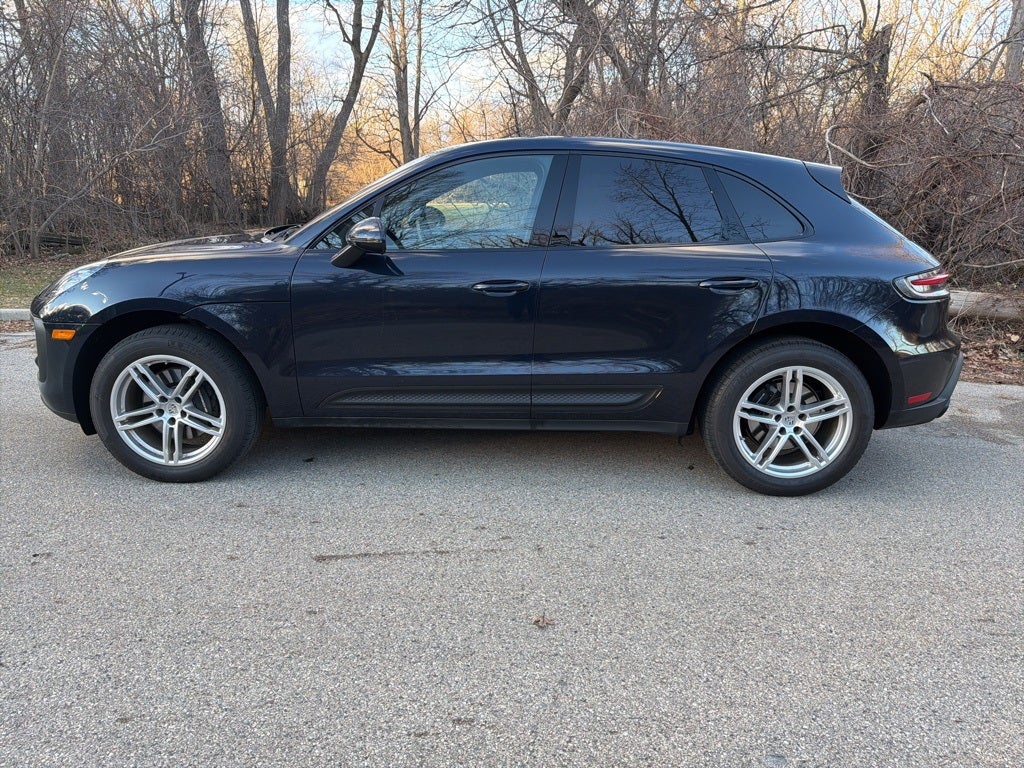 2023 Porsche Macan T