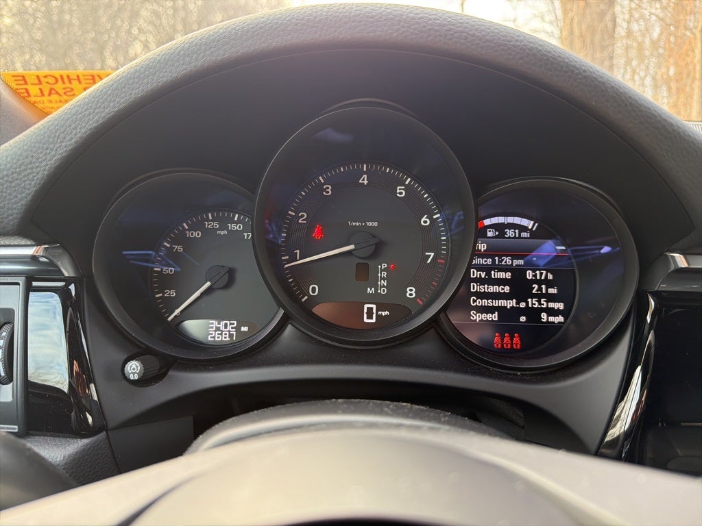 2025 Porsche Macan AWD