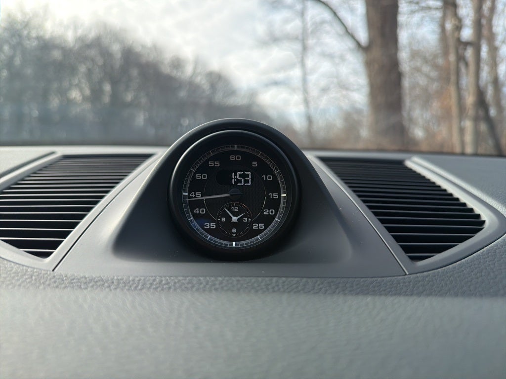 2025 Porsche Macan AWD