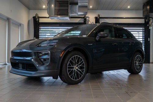 2025 Porsche Macan Electric Premium