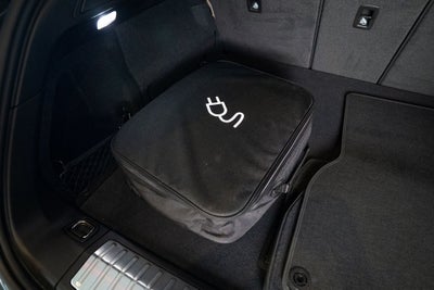 2025 Porsche Macan Electric Premium