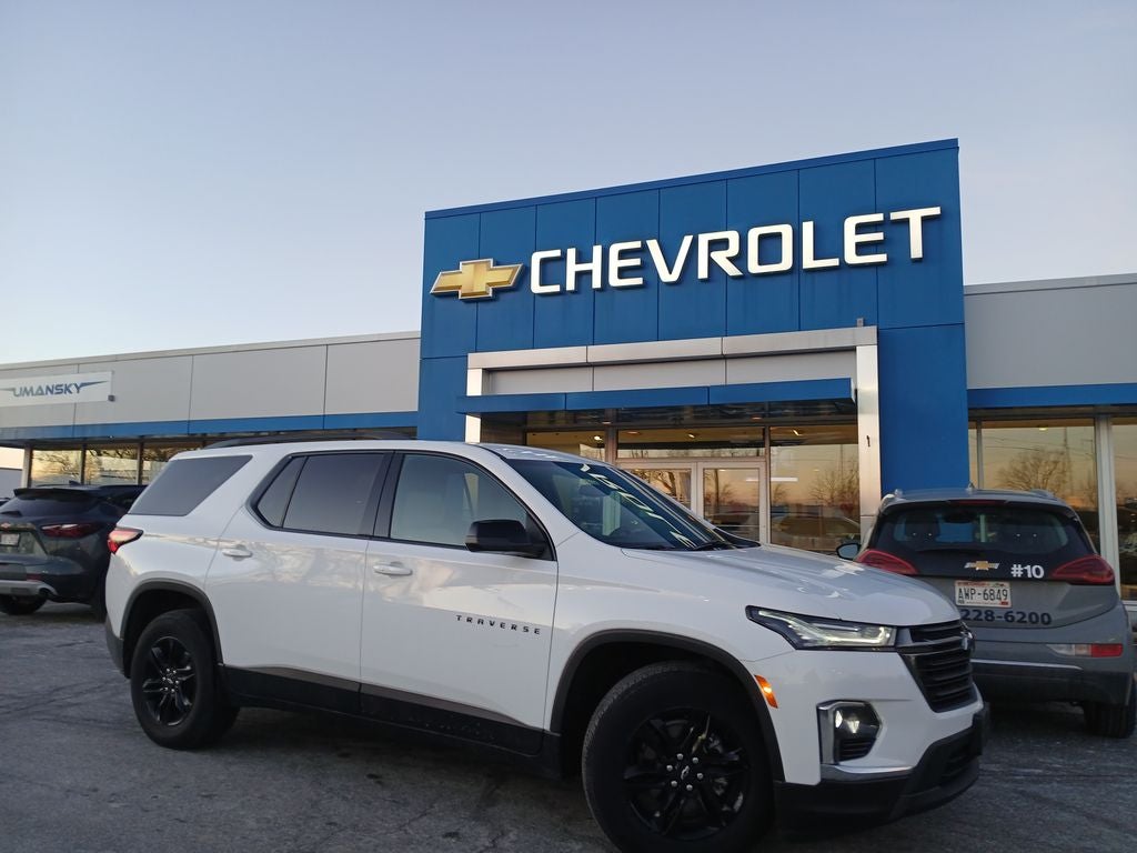 2022 Chevrolet Traverse LS