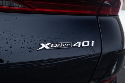 2022 BMW X6 xDrive40i