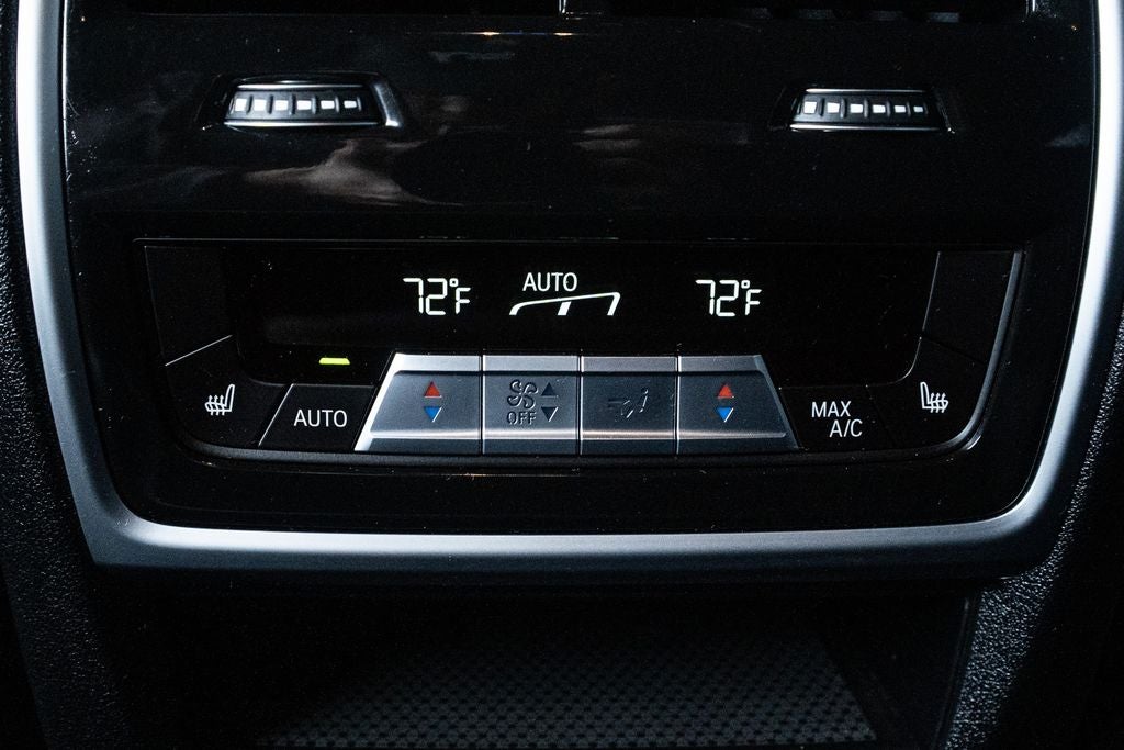 2022 BMW X6 xDrive40i