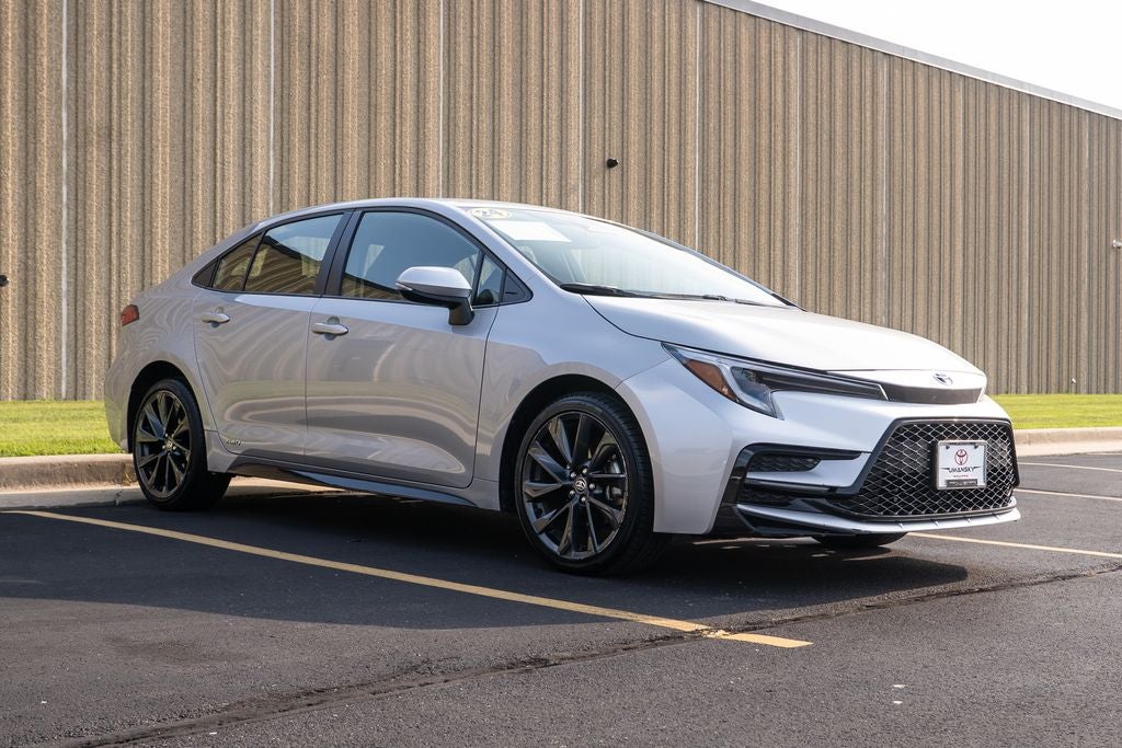 2024 Toyota Corolla Hybrid SE