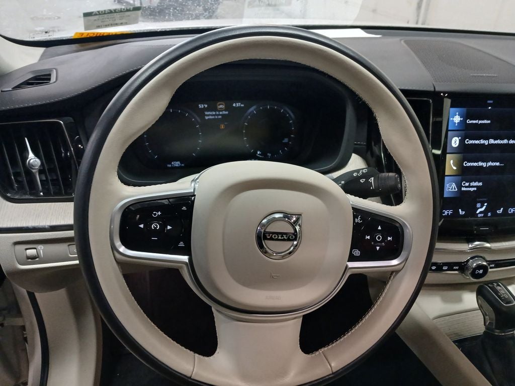 2021 Volvo XC60 T5 Inscription
