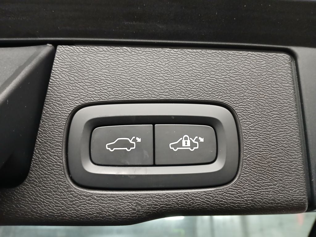 2021 Volvo XC60 T5 Inscription