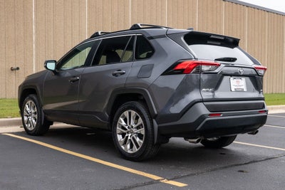 2022 Toyota RAV4 XLE Premium