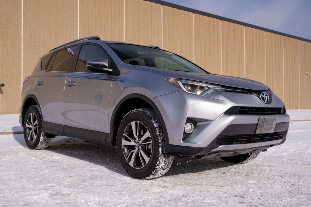 2016 Toyota RAV4 XLE