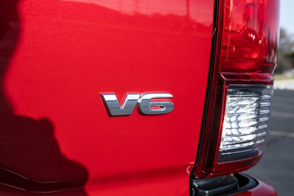 2023 Toyota Tacoma SR V6