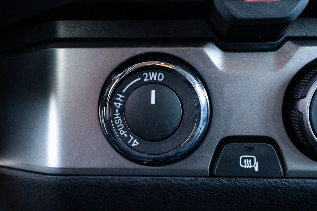 2023 Toyota Tacoma SR V6