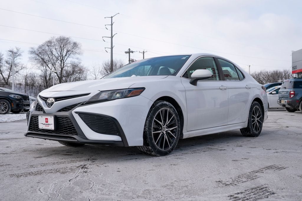 2021 Toyota Camry SE