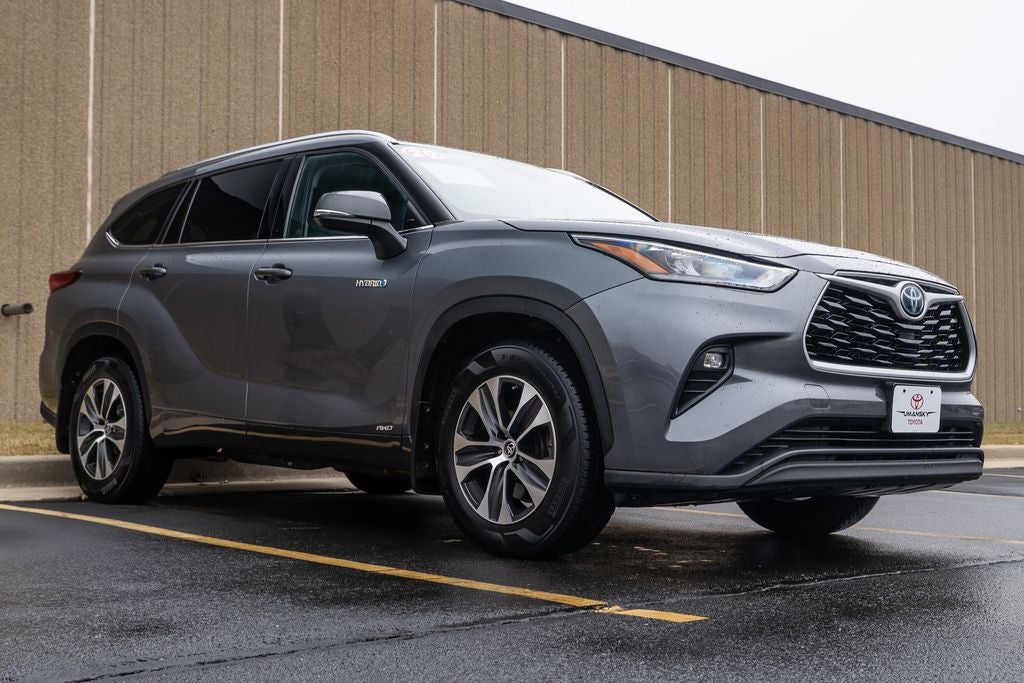 2020 Toyota Highlander Hybrid XLE