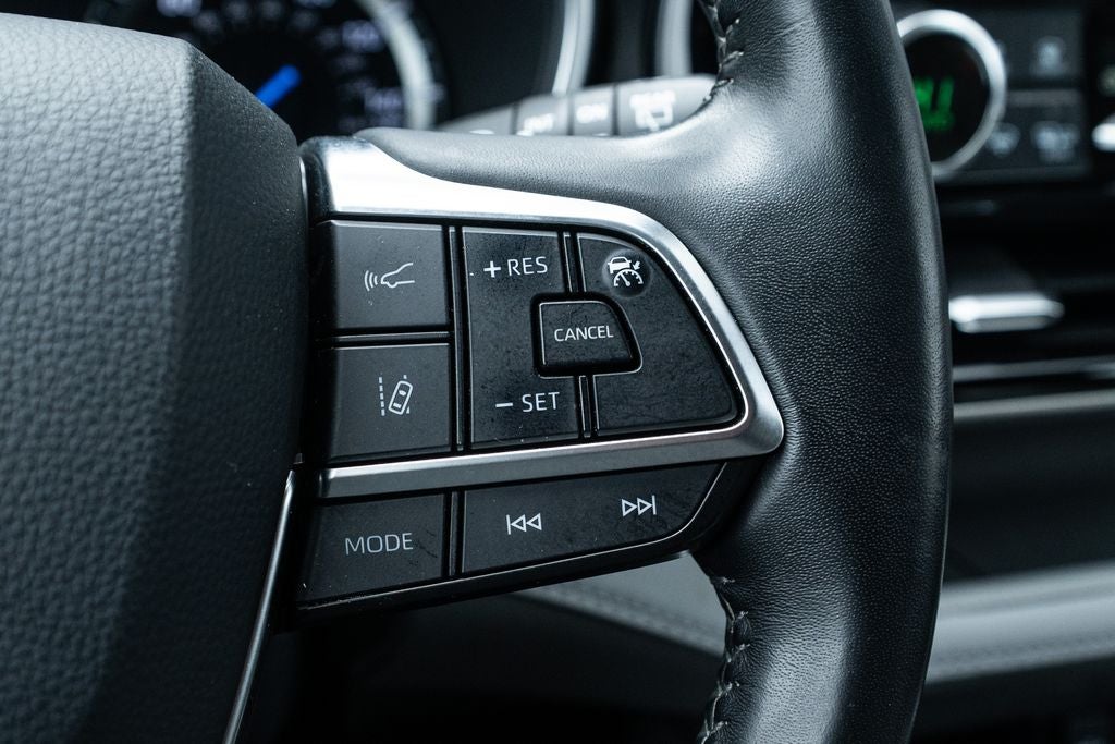 2020 Toyota Highlander Hybrid XLE