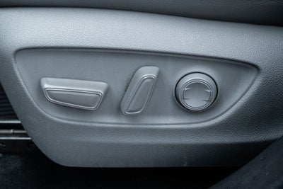 2020 Toyota Highlander Hybrid XLE