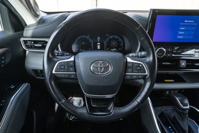2023 Toyota Highlander Limited