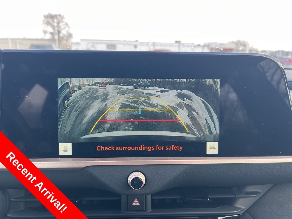 2025 Toyota Crown XLE