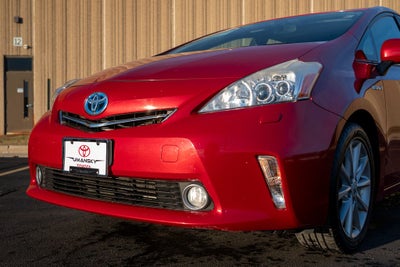 2013 Toyota Prius v Two