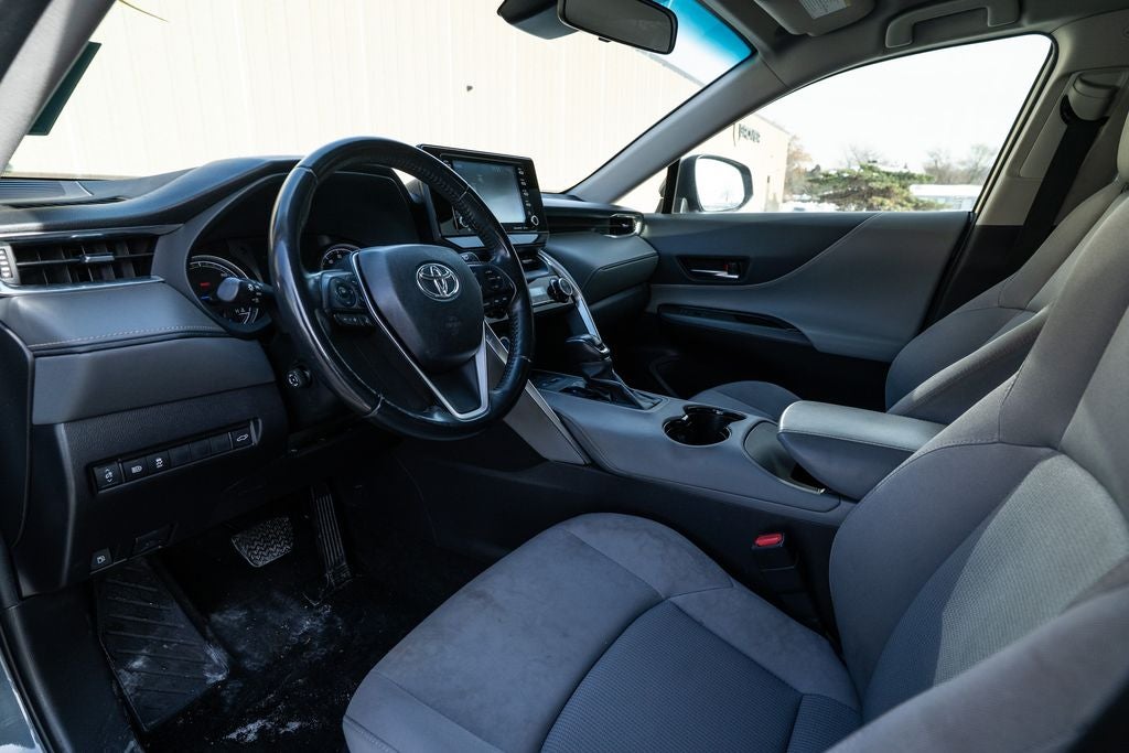 2022 Toyota Venza LE