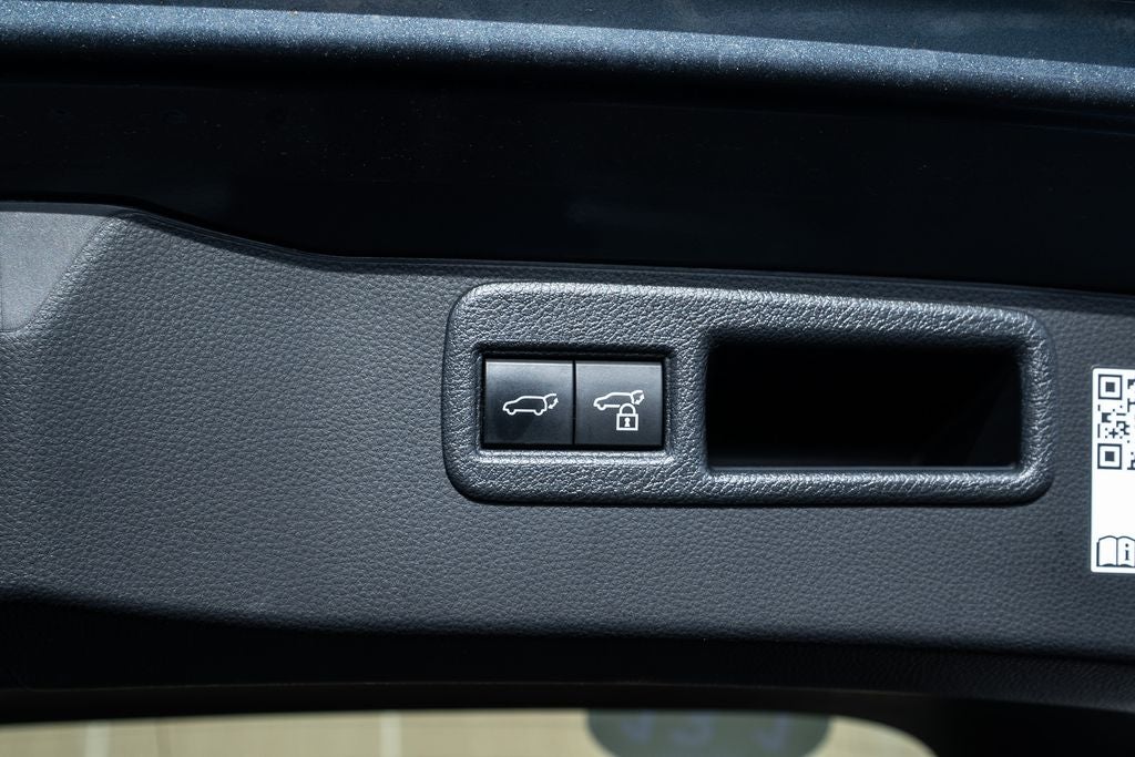 2022 Toyota Venza LE